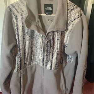 Women’s North Face jacket XXL